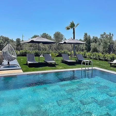 Hébergement de vacances Ultra Lueks Havuzlu Çeşme