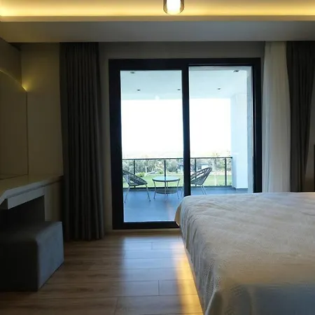Holiday home Ultra Lueks Havuzlu *