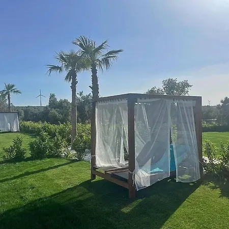 Ultra Lueks Havuzlu Hébergement de vacances *