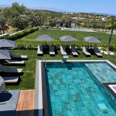 Holiday home Ultra Lueks Havuzlu